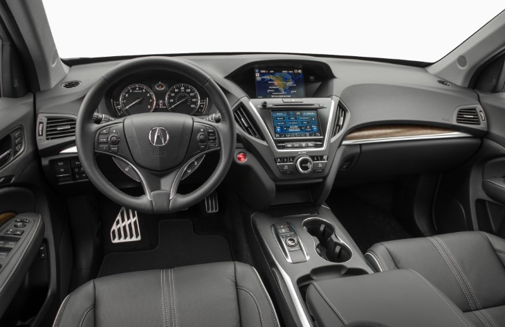 Интерьер кроссовера Acura MDX