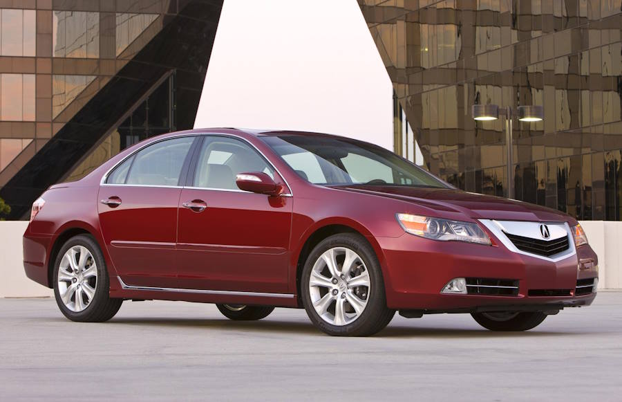 Седан Acura RL второго поколения после рестайлинга 2009 года
