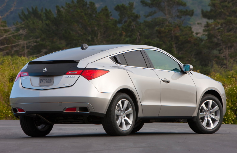 Кроссовер Acura ZDX первого поколения