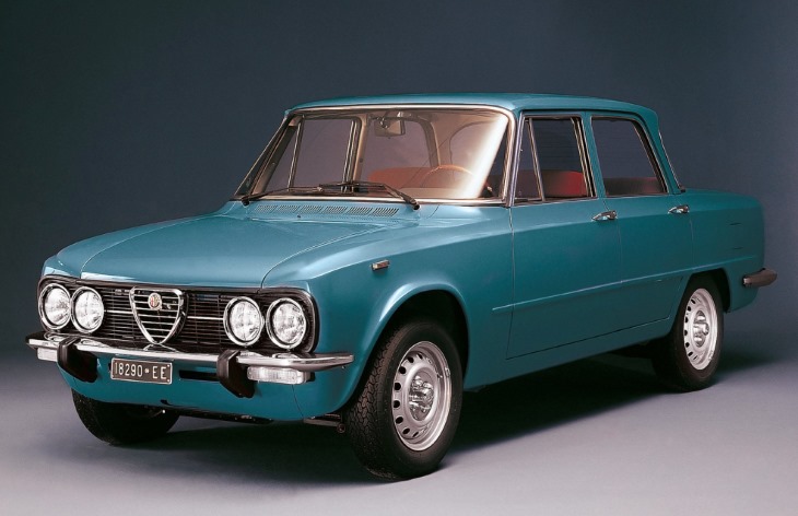Седан Alfa Romeo Giulia Berlina