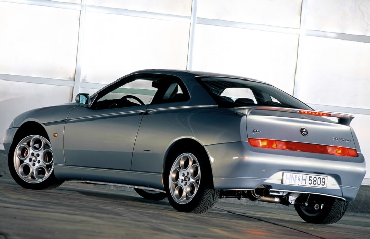 Купе Alfa Romeo GTV, 1995–2003