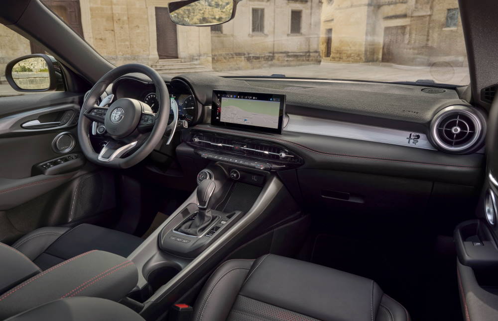 ����� ���������� Alfa Romeo Tonale