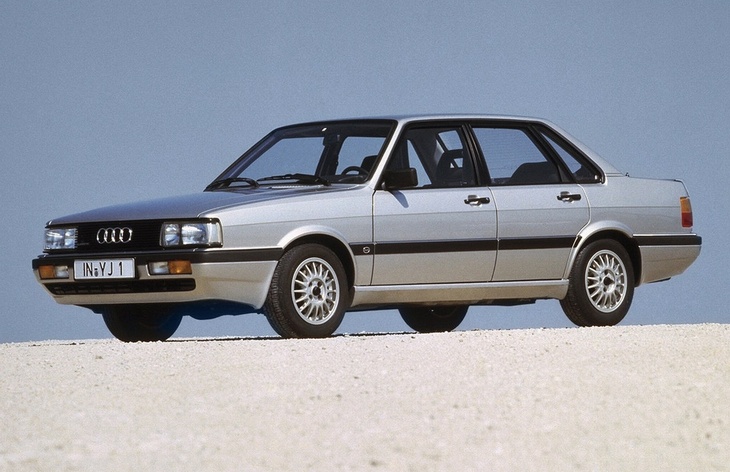Седан Audi 90 первого поколения (B2), 1984–1987