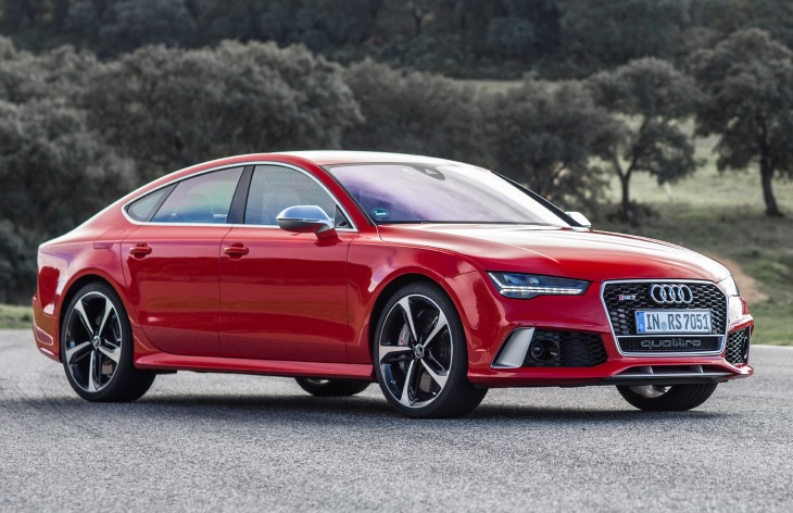 ������� Audi RS7 Sportback ������� ��������� ����� �����������
