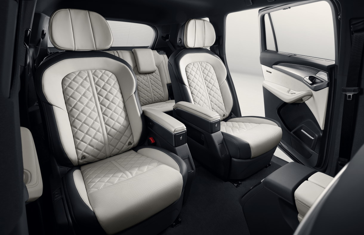 ����� Audi Q6