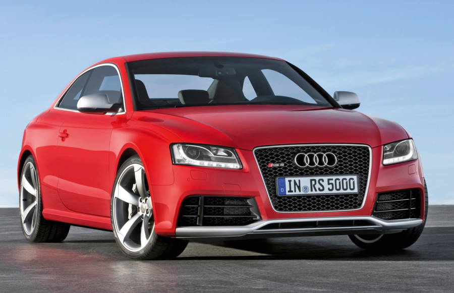 Купе Audi RS5 первого поколения