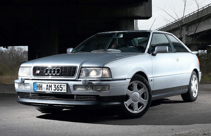 Купе Audi S2