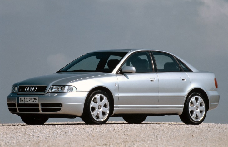 ����� Audi S4 ������� ���������