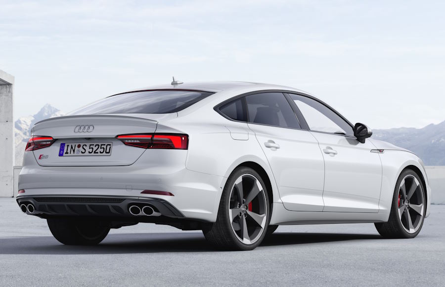 ������� Audi S5 Sportback ������� ���������