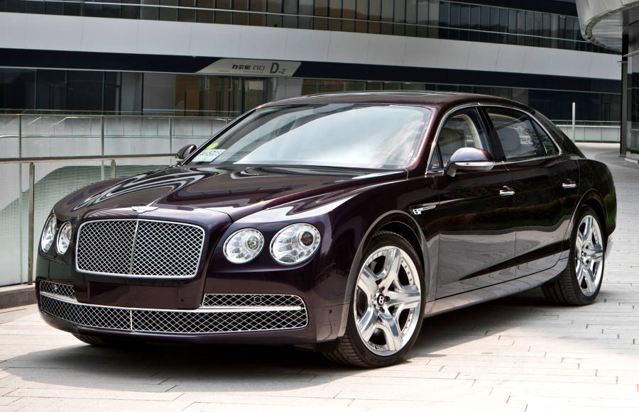����� Bentley Flying Spur ������� ���������