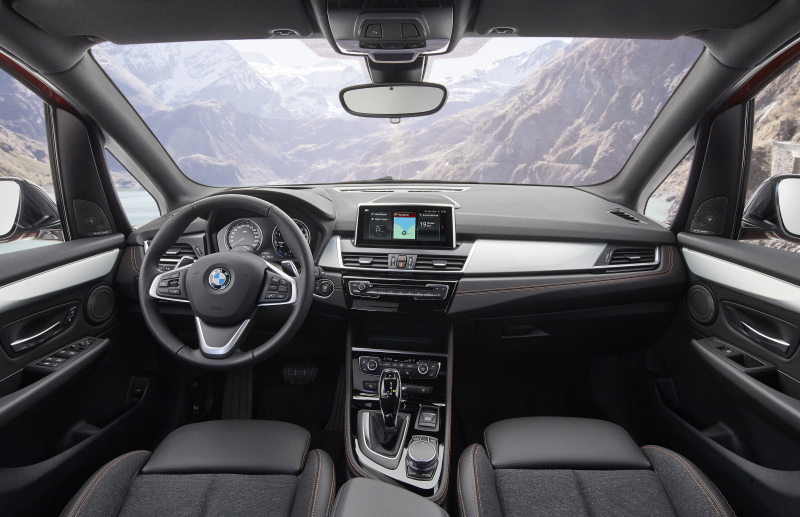 �������� �������� BMW Active Tourer 2 �����