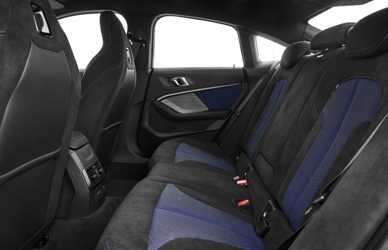 �������� ������ BMW 2 Gran Coupe