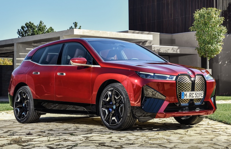 ��������� BMW iX