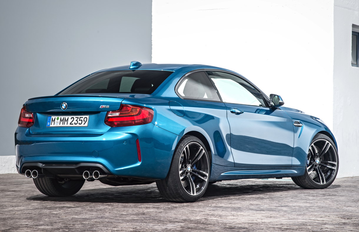 ���� BMW M2 (F87)