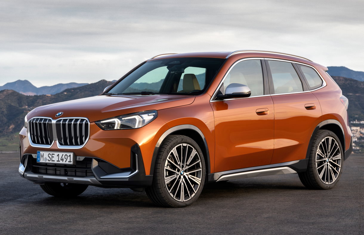 Кроссовер BMW X1