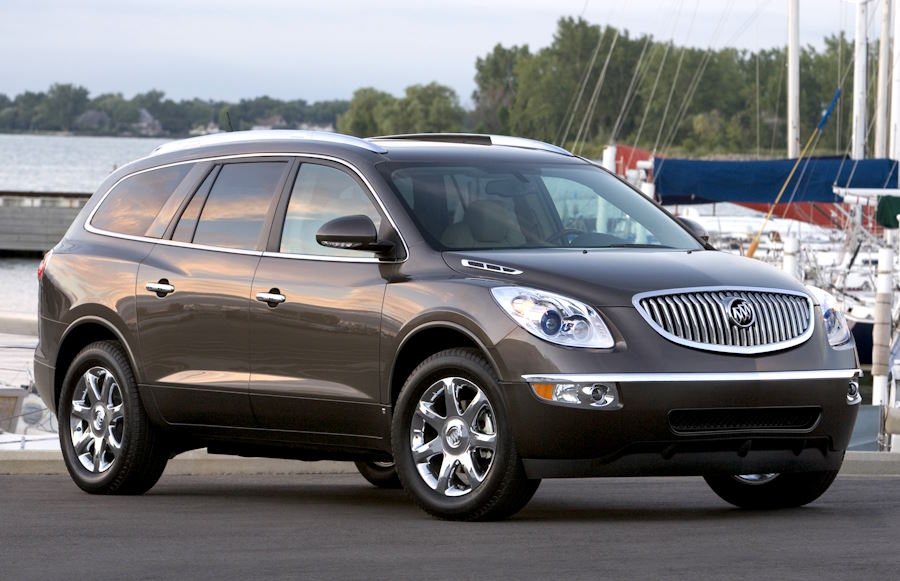 Кроссовер Buick Enclave первого поколения
