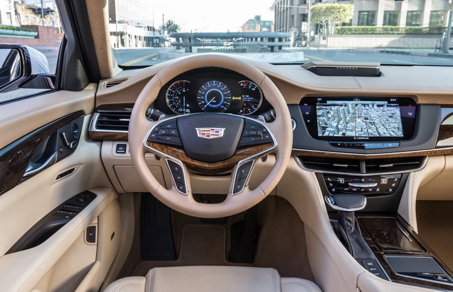 Салон седана Cadillac CT6