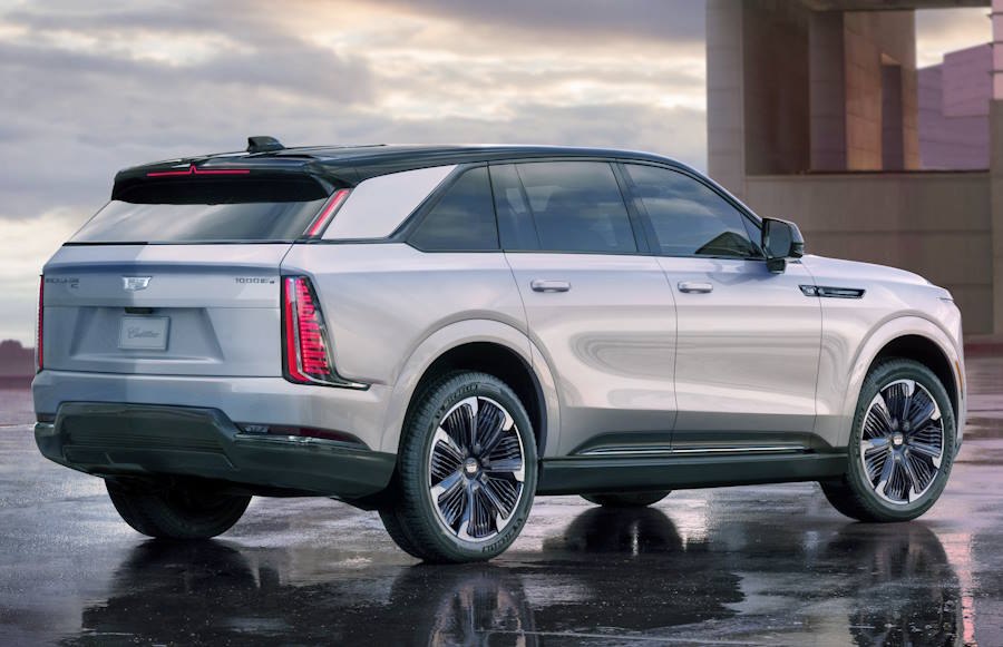 ��������� Cadillac Escalade IQ