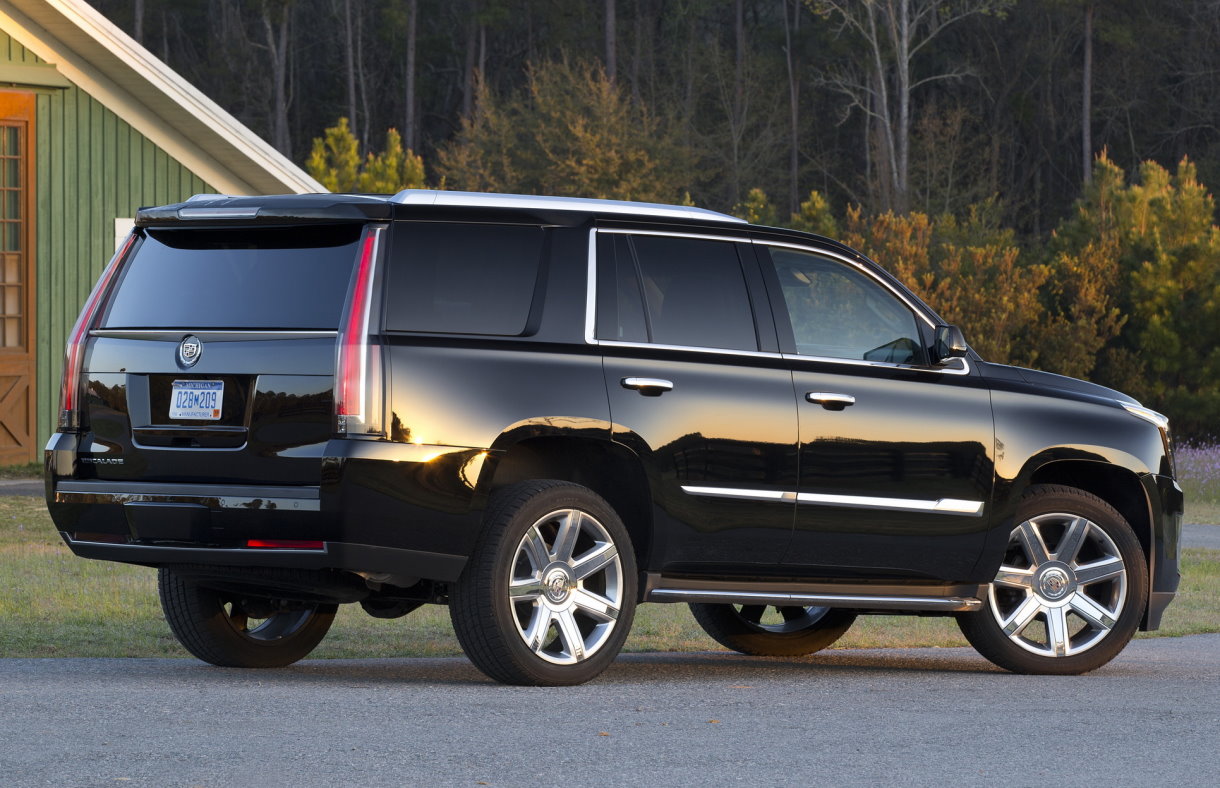 ����������� Cadillac Escalade ��������� ���������