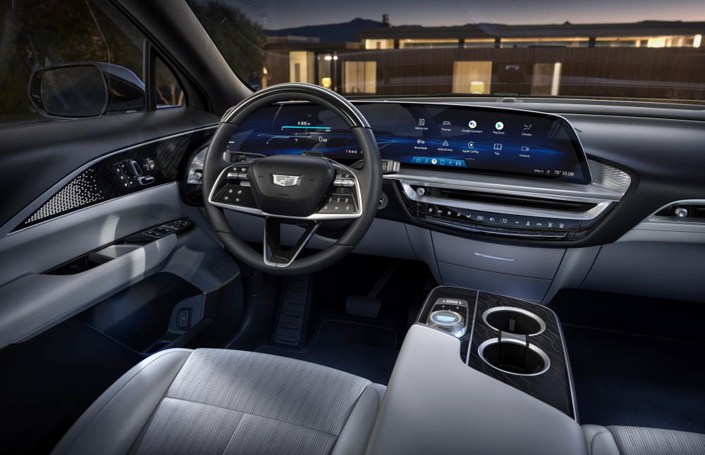 ����� ���������� Cadillac Lyriq