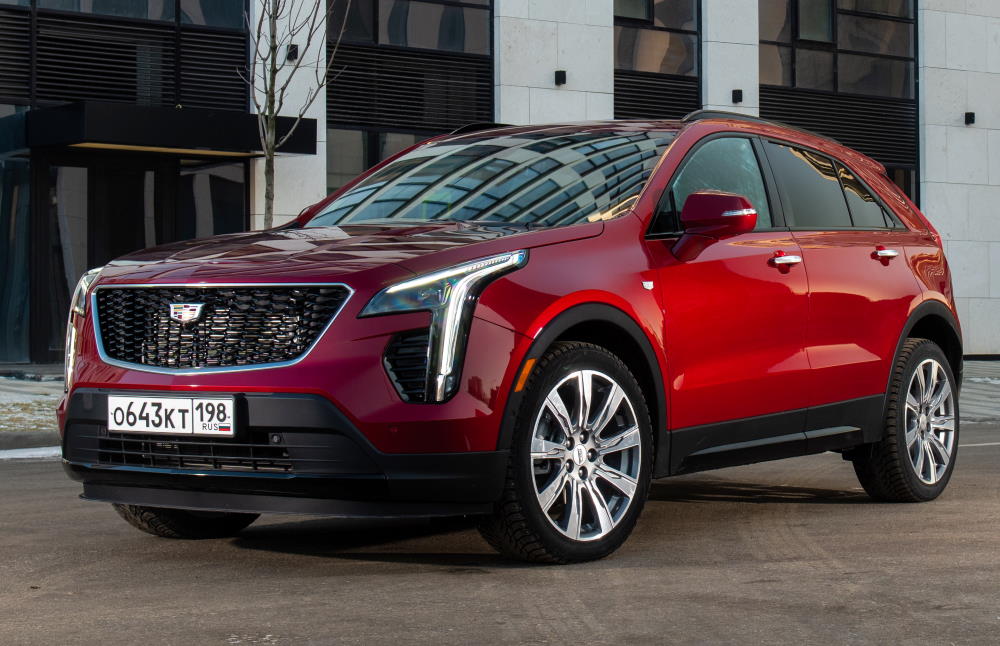 Кроссовер Cadillac XT4