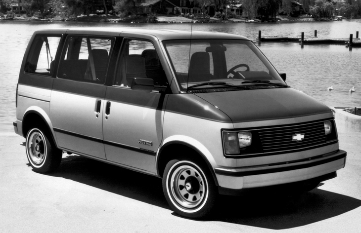 Минивэн Chevrolet Astro первого поколения, 1985–1995