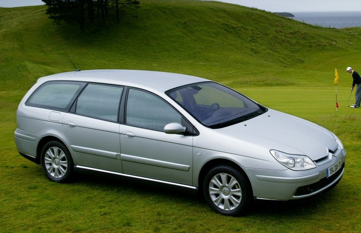 Универсал Citroen C5 первого поколения после рестайлинга, 2004-2008