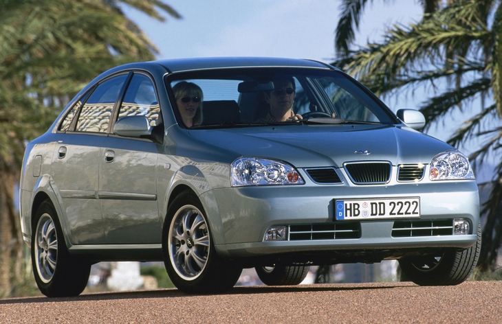 Седан Daewoo Nubira второго поколения, 2003–2004