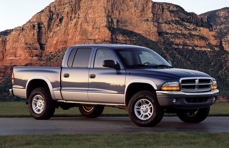 ����� Dodge Dakota ������� ���������, 1997�2004