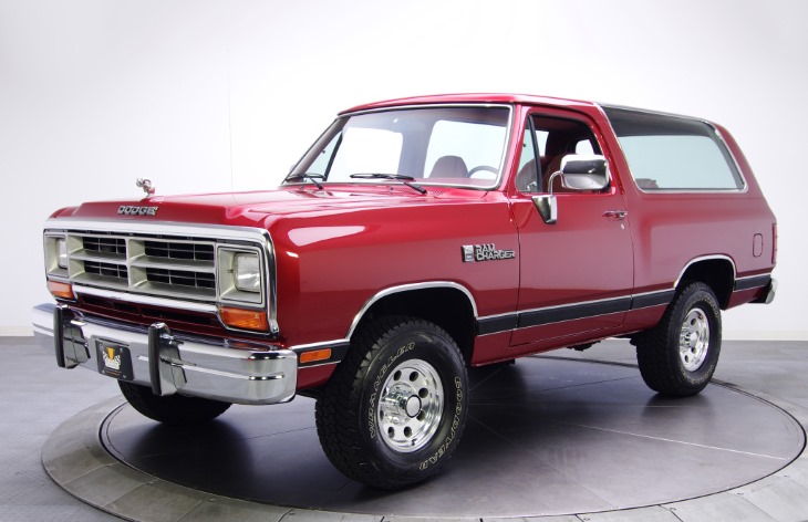 ����������� Dodge Ramcharger ������� ���������