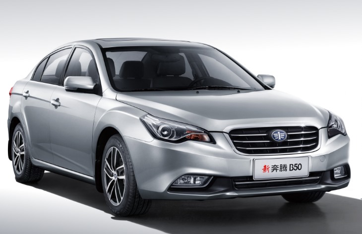 Седан FAW Besturn B50 первого поколения после рестайлинга, 2013