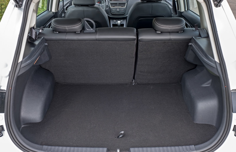 �������� ���������� FAW Besturn X40