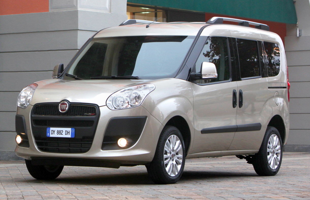 Минивэн Fiat Doblo Panorama