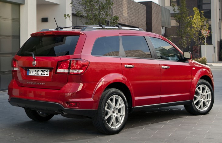 Минивэн Fiat Freemont, 2011-2016