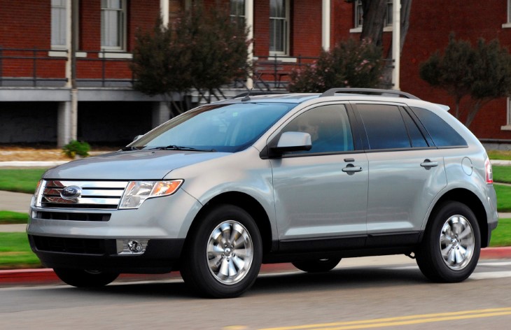 Кроссовер Ford Edge первого поколения
