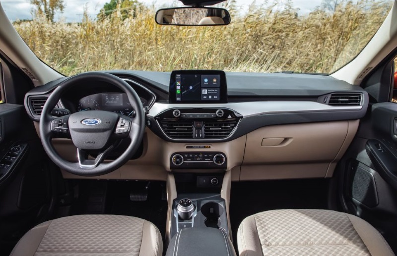 ����� ���������� Ford Escape