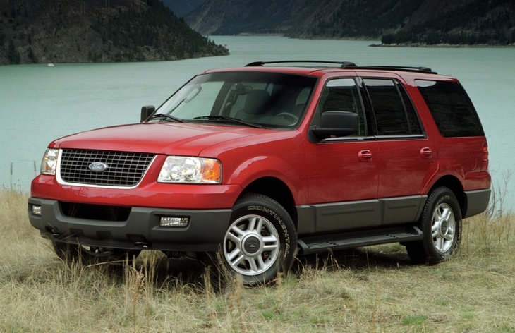 ����������� Ford Expedition ������� ��������� (2002�2006)