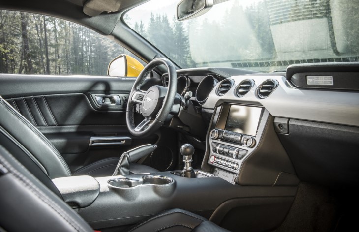 �������� ���� Ford Mustang