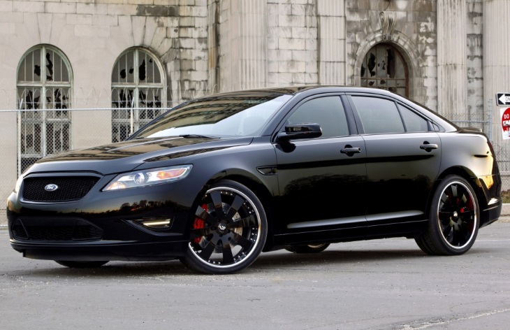 Ford Taurus шестого поколения, 2010