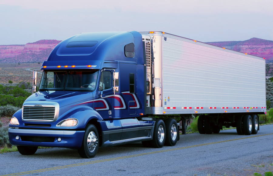 Тягач Freightliner Columbia