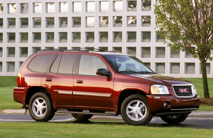 Внедорожник GMC Envoy второго поколения, 2002–2008