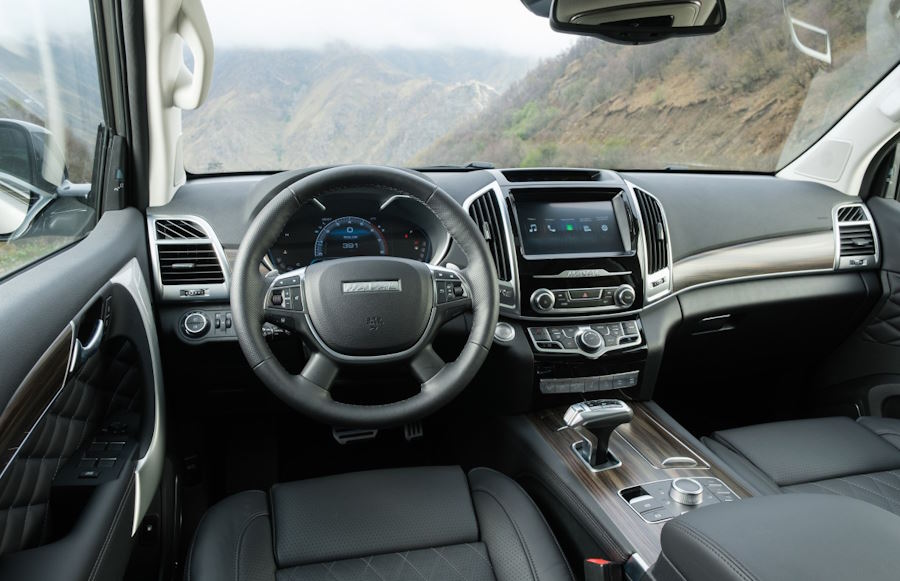 Салон внедорожника Haval H9 первого поколения после рестайлинга 2017 года