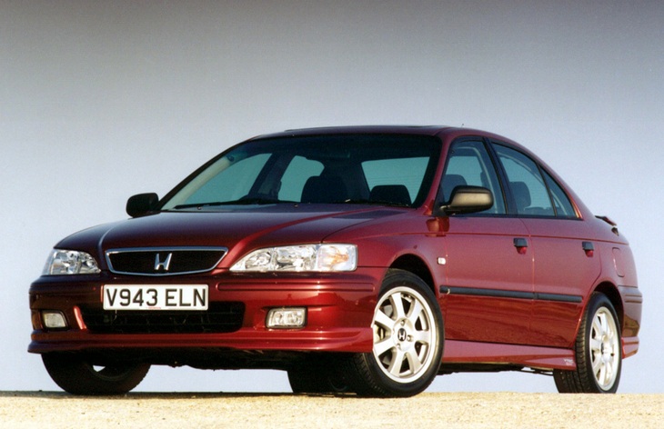 Седан Honda Accord шестого поколения (европейская версия), 1998–2003