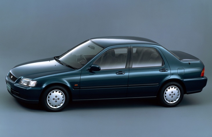 ����� Honda Domani (1992�2004)