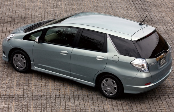 ��������� Honda Fit Shuttle