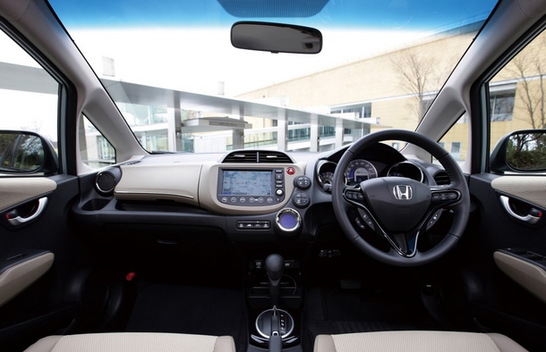 �������� ���������� Honda Fit Shuttle