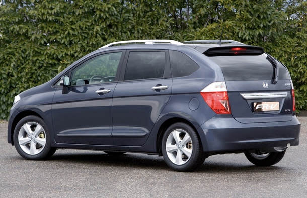 ���������� Honda FR-V, 2004�2009