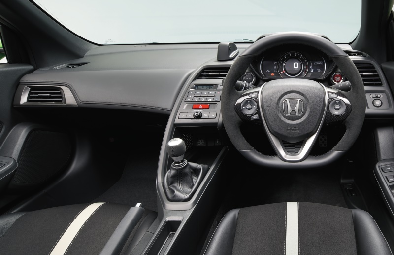 �������� �������� Honda S660