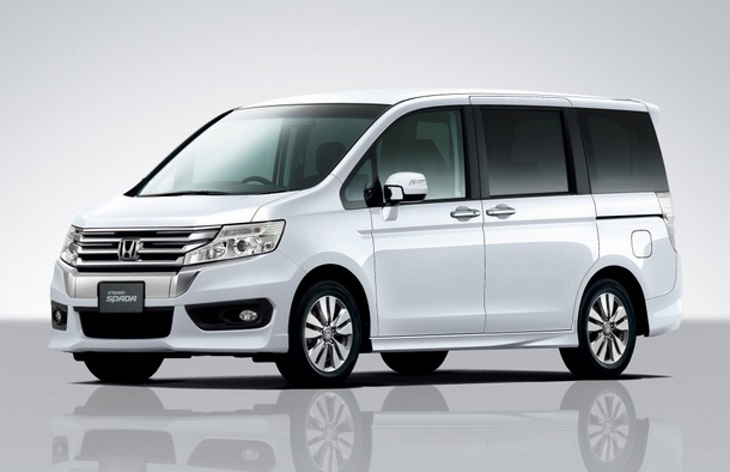 Минивэн Honda Stepwgn