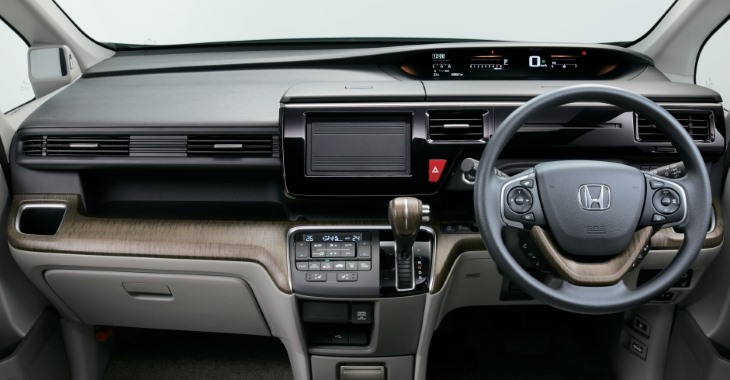 �������� �������� Honda StepWGN
